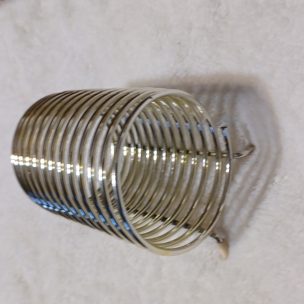 Holder - Picture 2 of 3